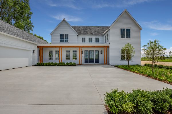 Cost of Concrete Driveway Service in Everett