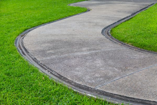 Concrete Sidewalk Construction in Everett