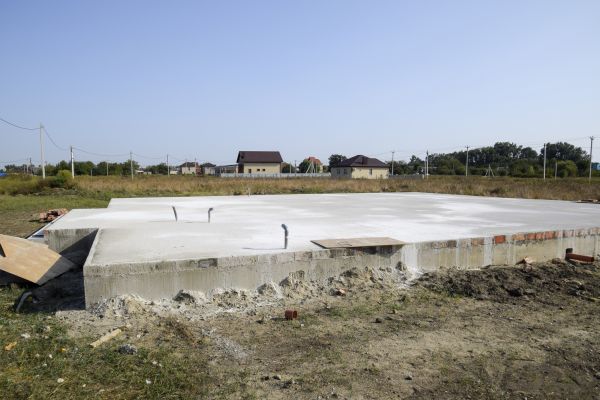 Barn Slab Installation in Everett