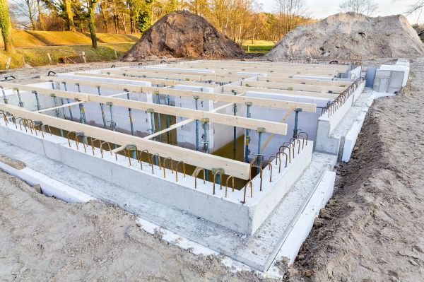Building Foundation Service in Everett