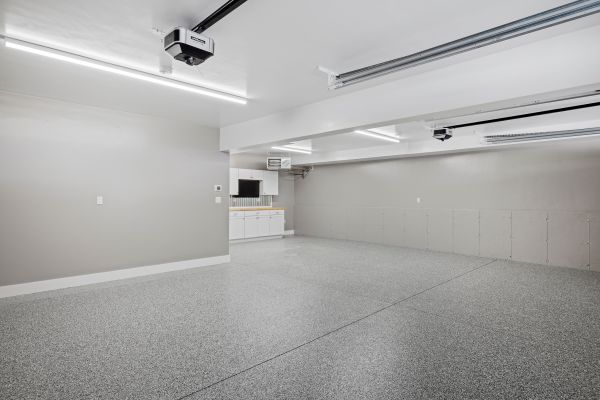 Cost of Garage Paving in Everett
