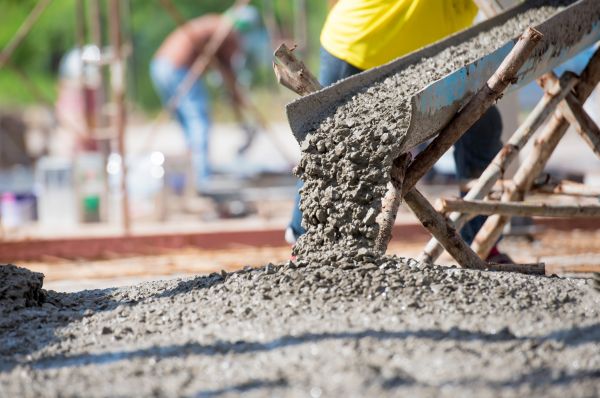 Cost of Concrete Pad Pouring in Everett