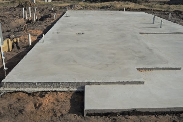Slab Enlargement in Everett