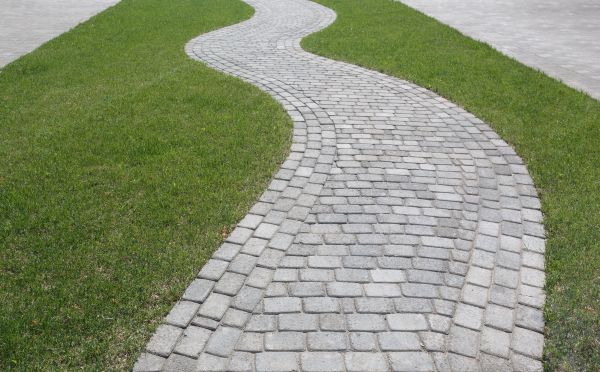 Walkway Enlargement in Everett