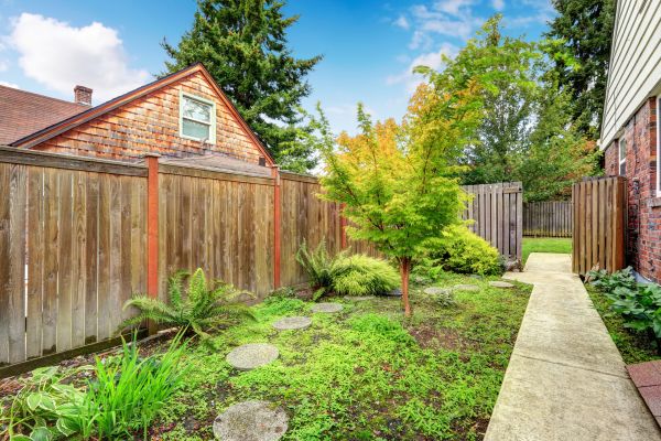 Backyard Walkway Construction in Everett